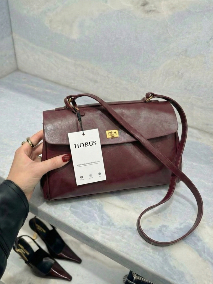 Cecil | Structured Shoulder Bag