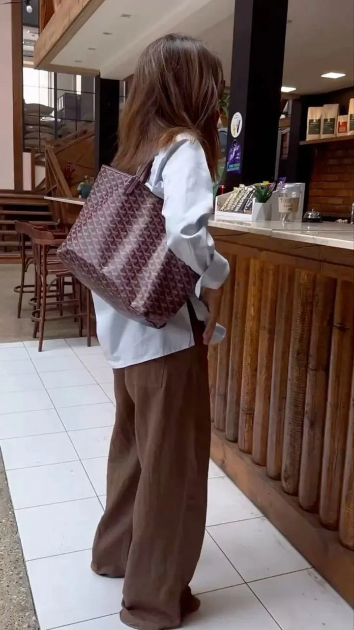 Maris Yarden Tote Bag